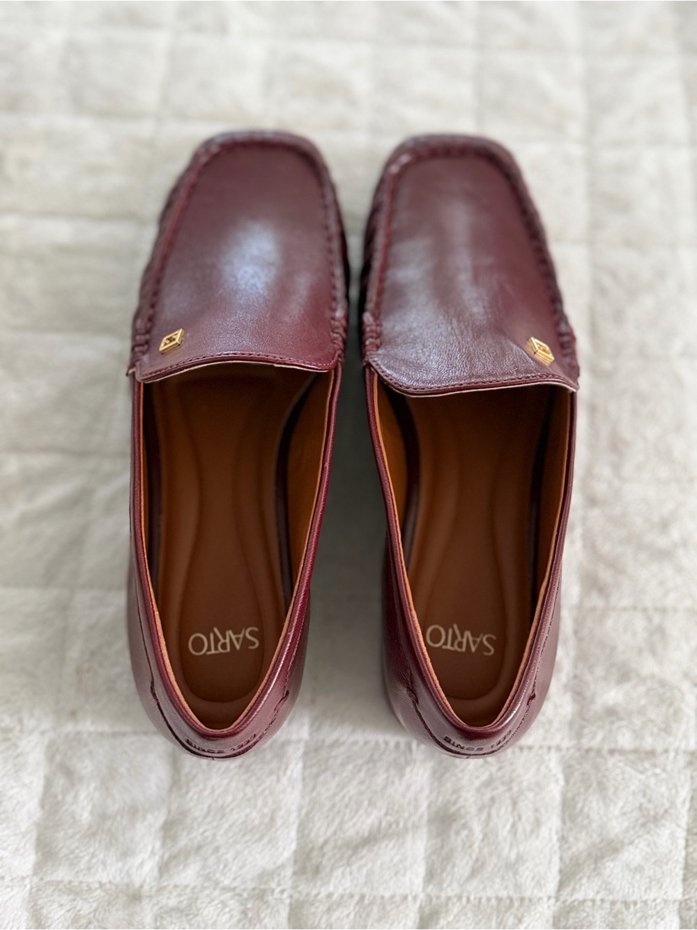Franco Sarto Women's Wine Leather Slip-On Loafers